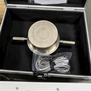 柱式标/准测力仪0.1 型号:YSOKL-YL-300kN+YL-325B2-6CH库号：M106717 