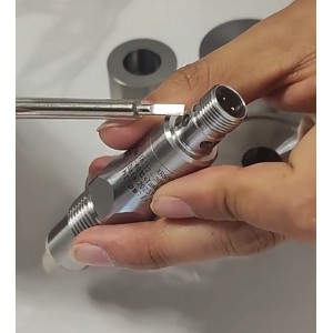 液位物位传感器 型号:XR50P-4D00-6LNL/GO库号：M12600 