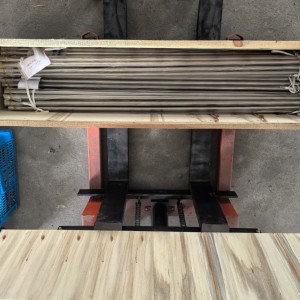 标/准腐/蚀试/管 碳/钢 型号:GY766-19x2x1250mm库号：M400299 